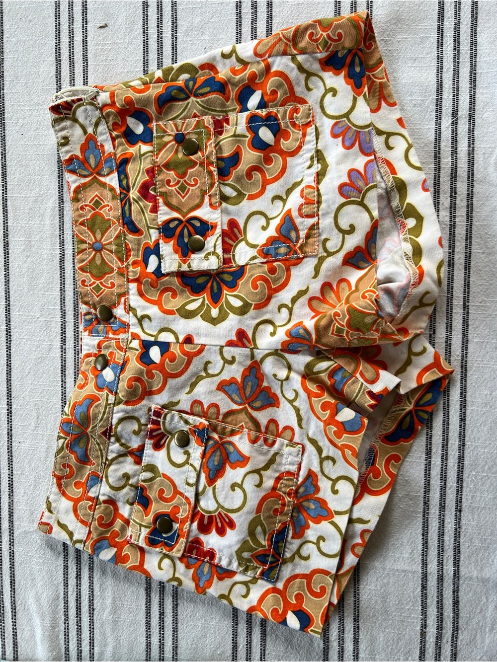 J. Crew City Fit  Floral vintage boho Shorts in Orange, Olive & Blue